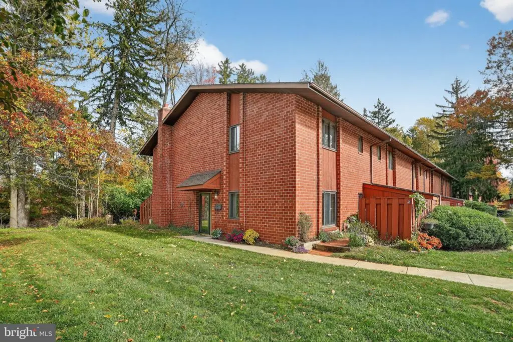 701 Worthington Dr #701, EXTON