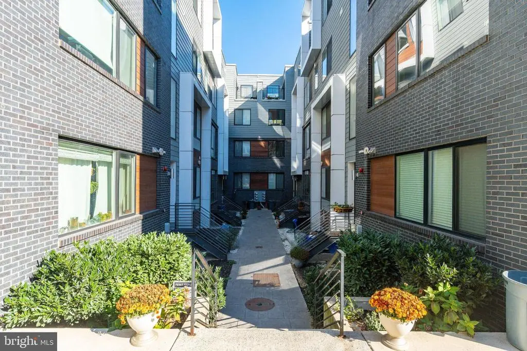 1647 E Eyre St #8, PHILADELPHIA