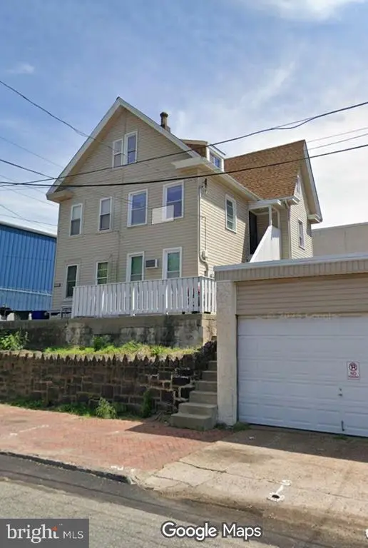 2213 Wakeling St, PHILADELPHIA