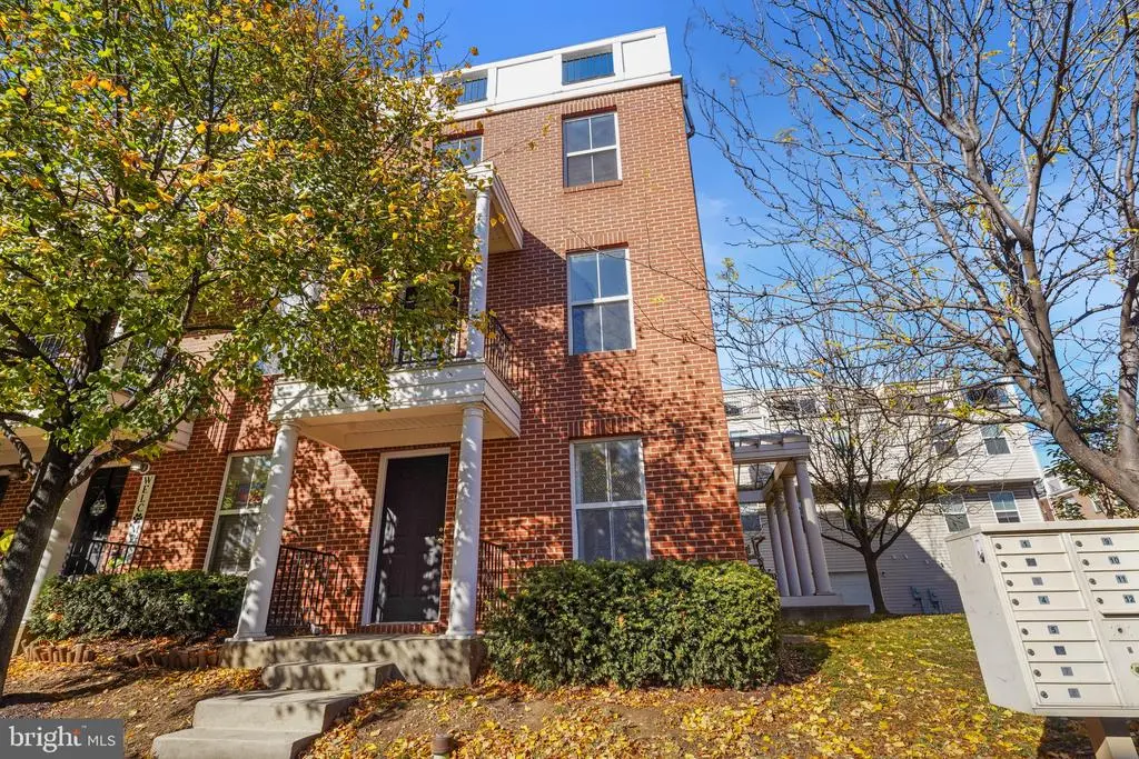 4630 Dillon St, Baltimore