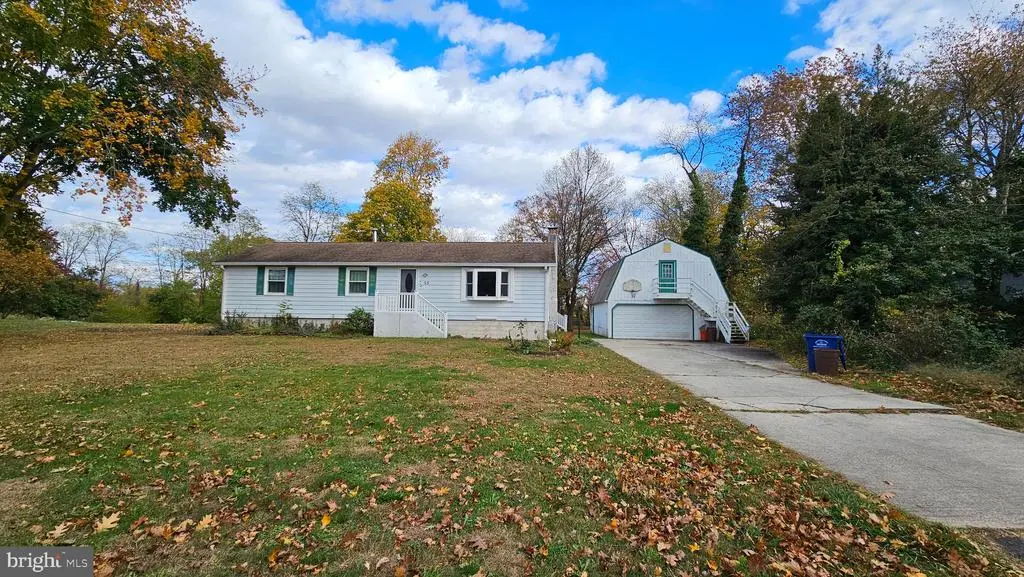 53 Chesterfield Crosswicks Road, CHESTERFIELD