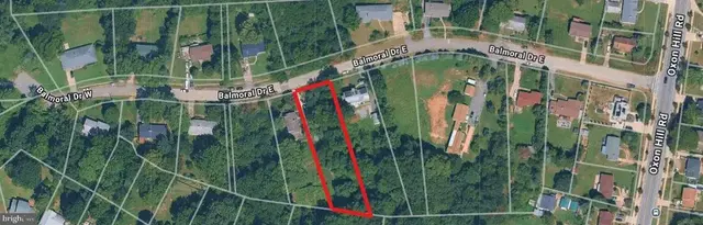21 Balmoral Dr E, Oxon Hill