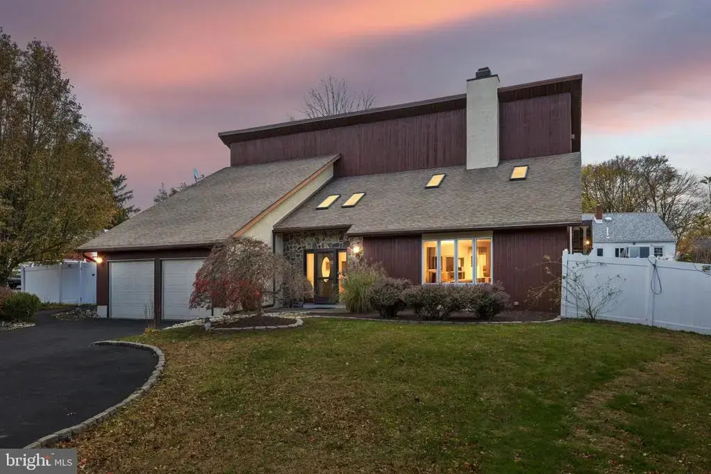 1305 Roberts Ave, FEASTERVILLE TREVOSE
