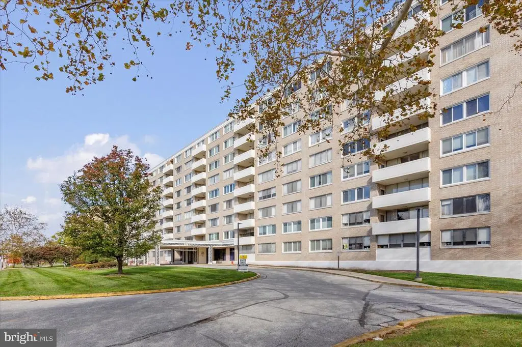 7111 Park Heights Ave #305, Baltimore