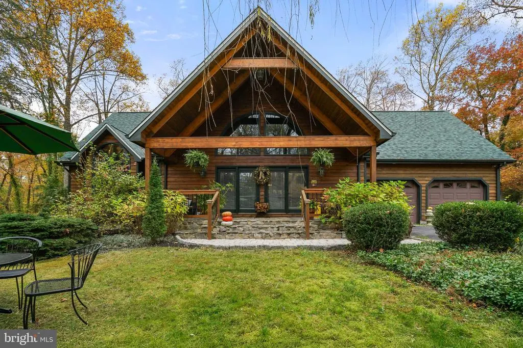 477 Hances Point Rd, North East