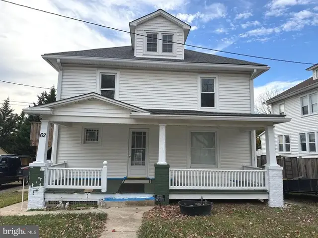 62 S Colonial Ave, Westminster