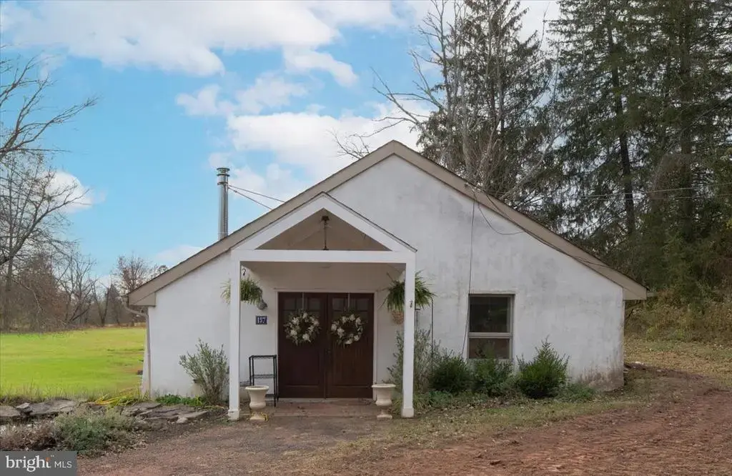 157 Pine Run Rd, DOYLESTOWN