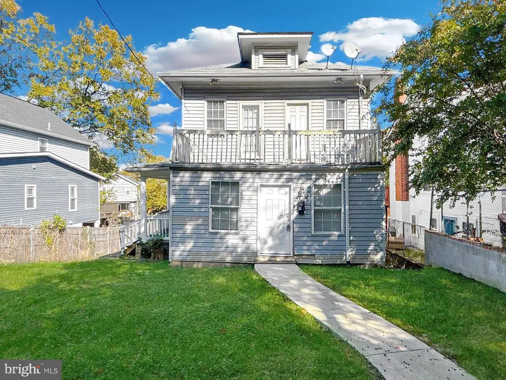 3419 Eastern Ave, MOUNT RAINIER