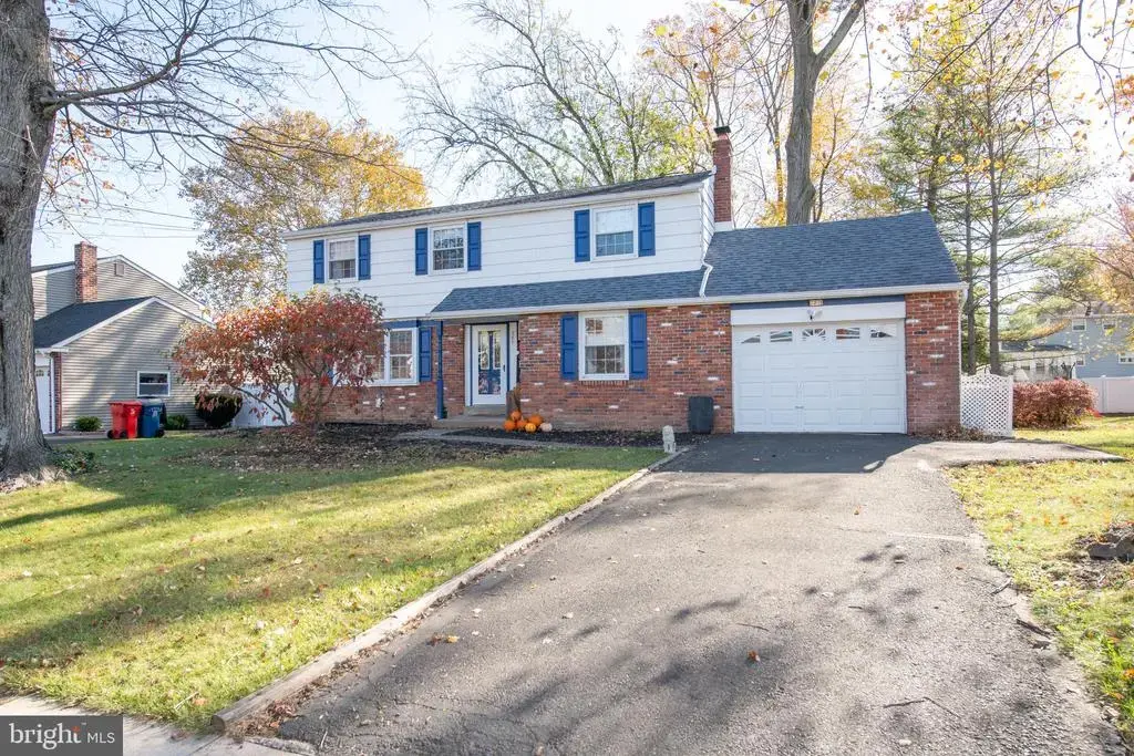 287 Essex Rd, WARMINSTER