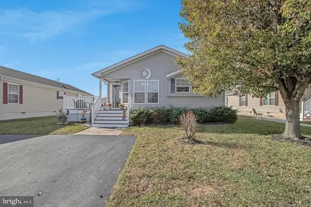 1125 Lorenzo Ln #274, Smyrna