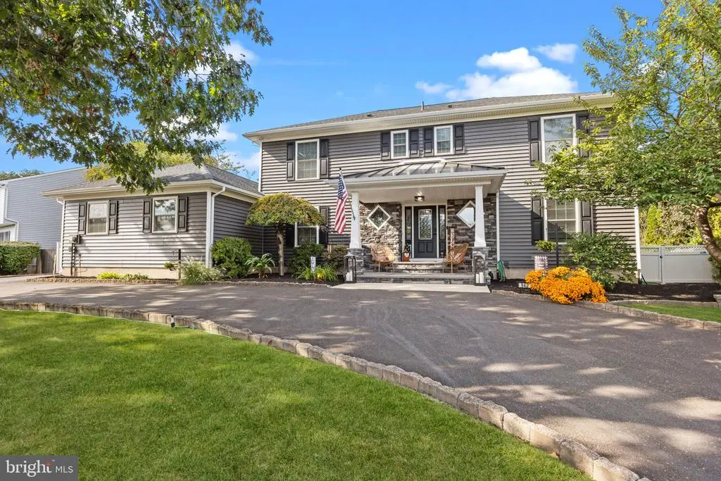 942 Roeloffs Ct, YARDLEY