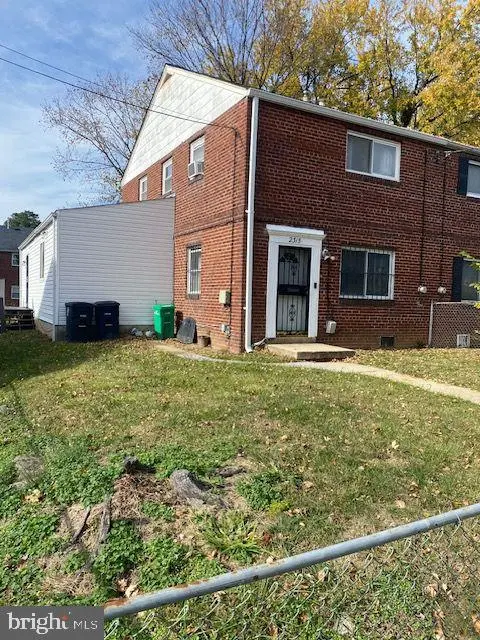 2315 Wyngate Rd, Suitland