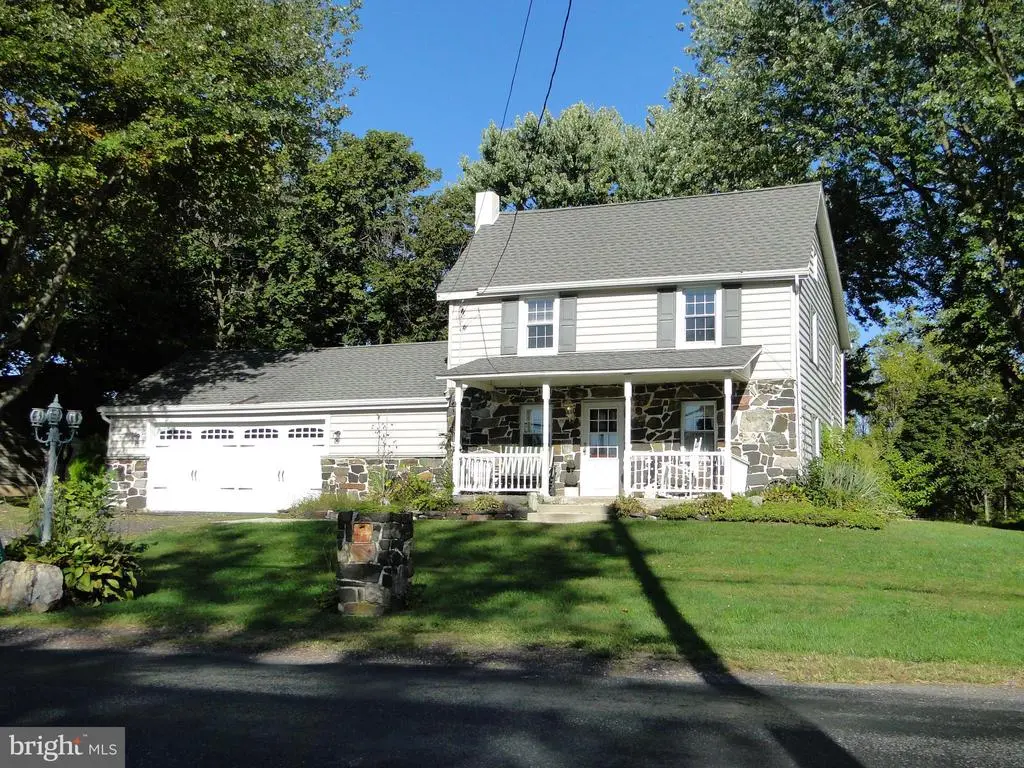 2365 E Swamp Rd, QUAKERTOWN