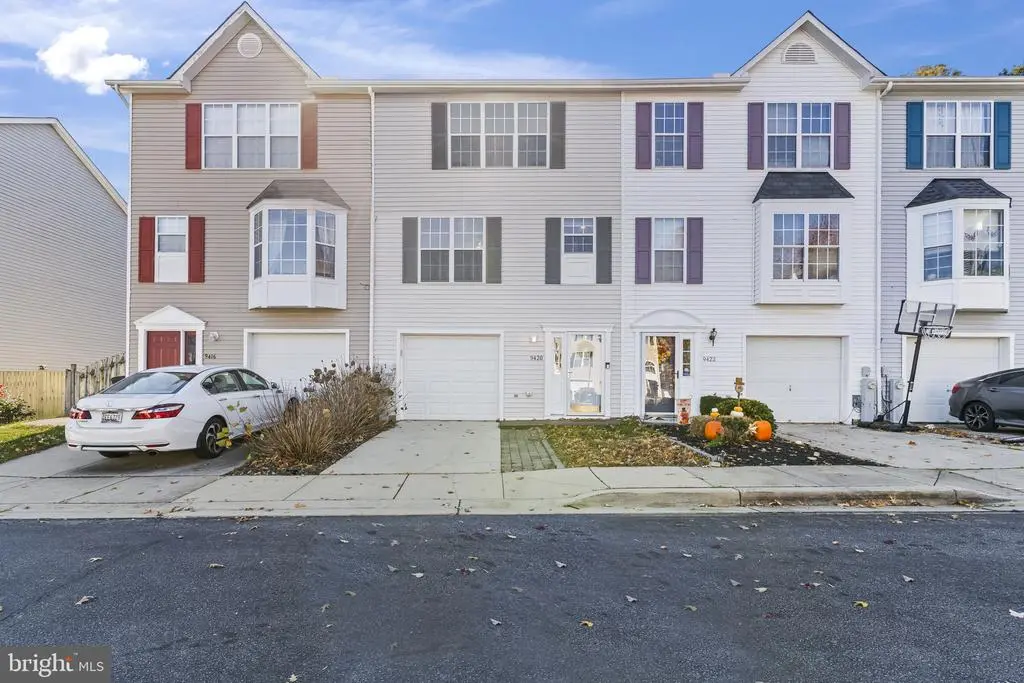 9420 Sea Breeze Ct, North Beach