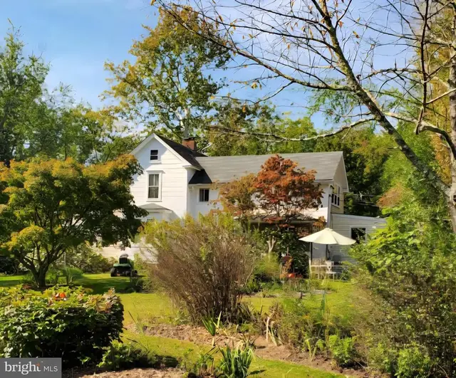 7711 Hillmeade Rd, Bowie