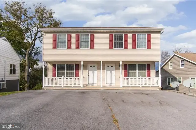 37-a & B S Colonial Dr, Hagerstown