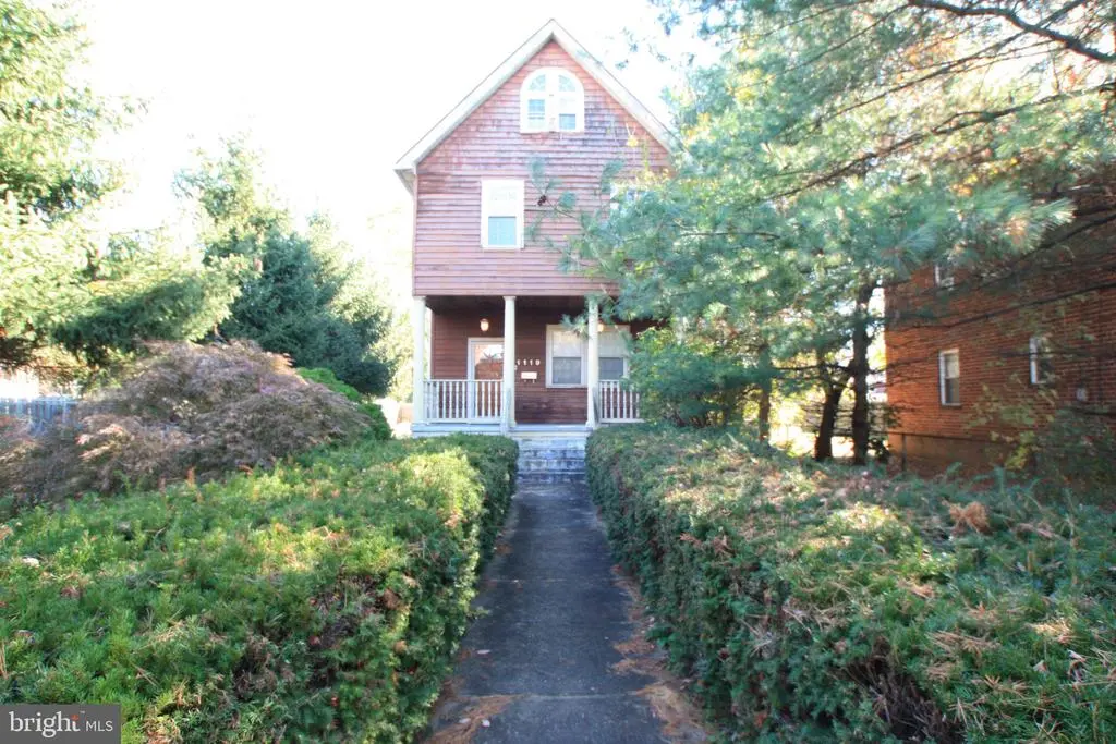 1119 45th St Ne, WASHINGTON