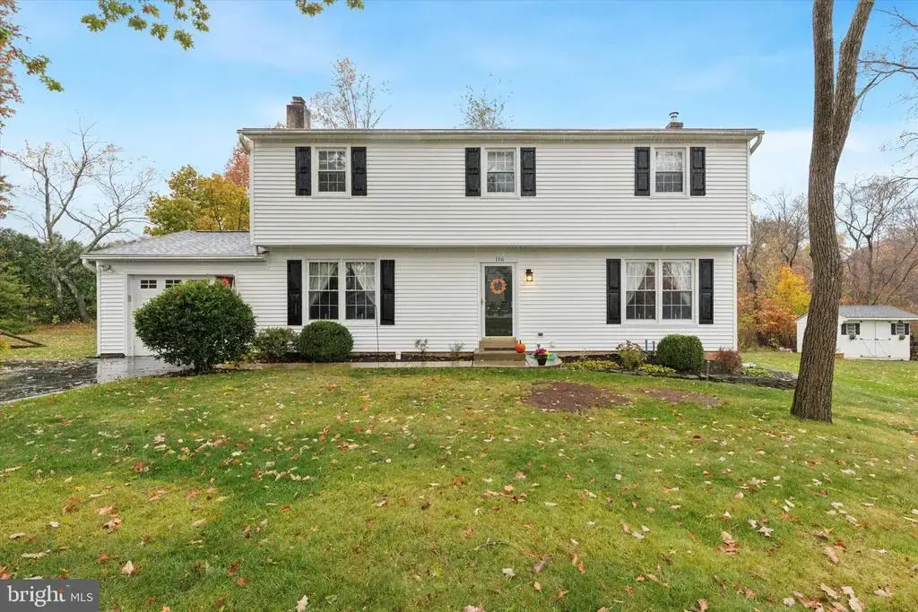 116 Chestnut Dr, QUAKERTOWN