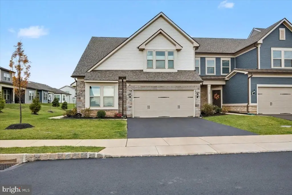 1165 Mason Rd, HATFIELD