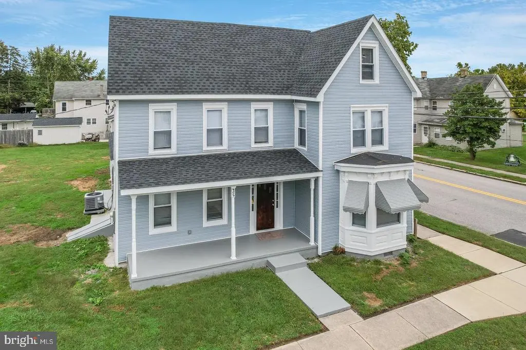 25 E High St, FELTON