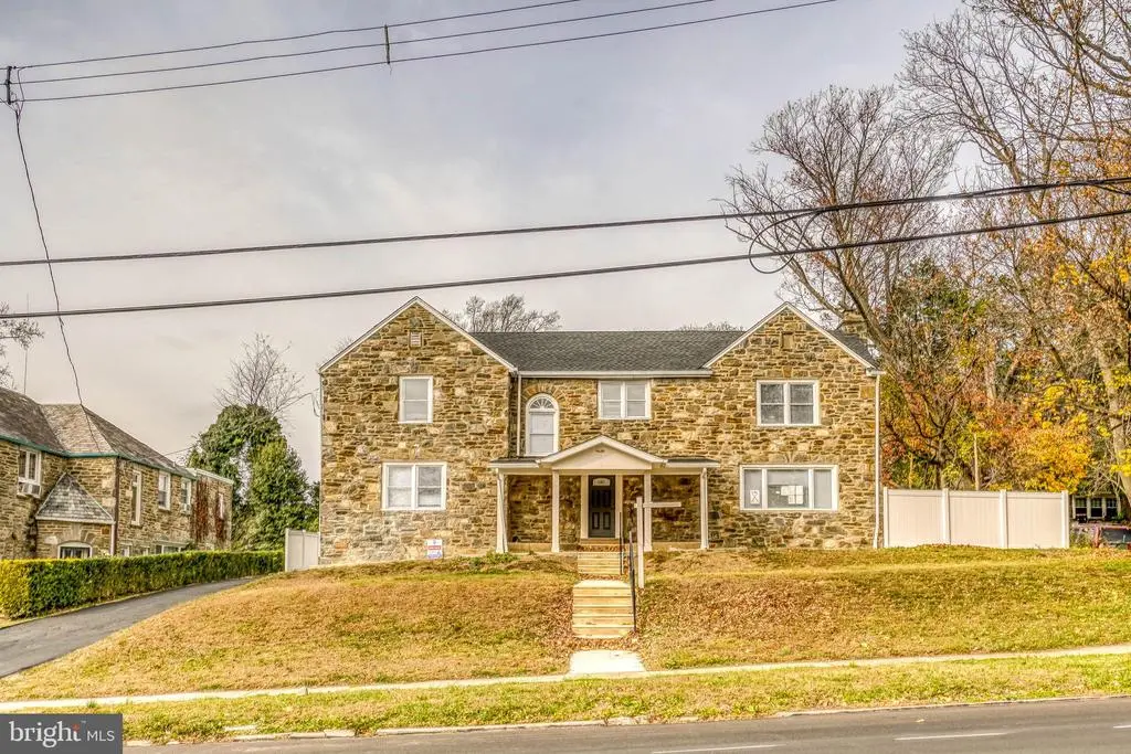 5011 Woodbine Ave, Philadelphia