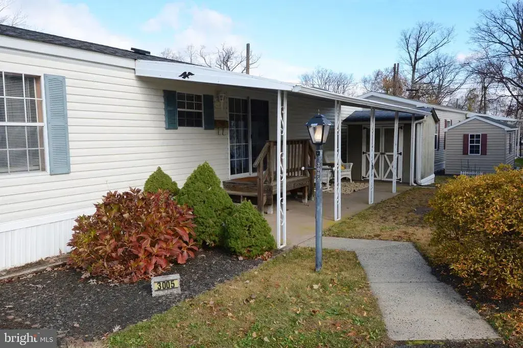 3005 Walnut Ln, TELFORD