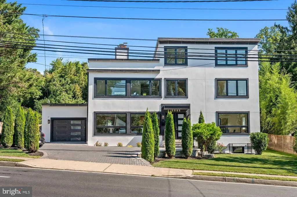 5805 Massachusetts Ave, BETHESDA