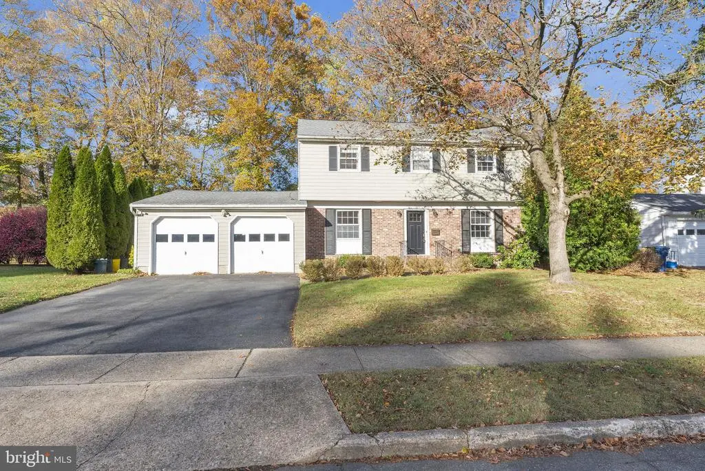 12 Clementon Way, LAWRENCEVILLE