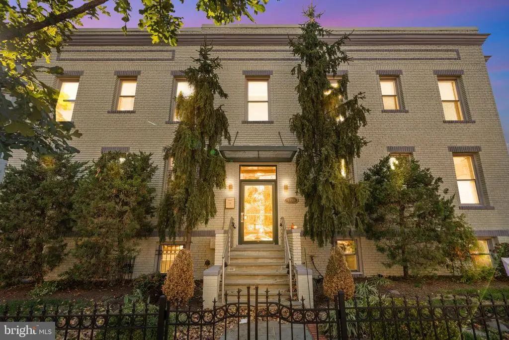 1718 1st St Nw #8, WASHINGTON