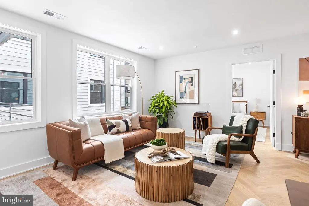 1124 Florida Ave Ne #104, WASHINGTON