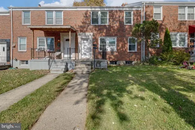 1316 Dartmouth Avenue, Parkville