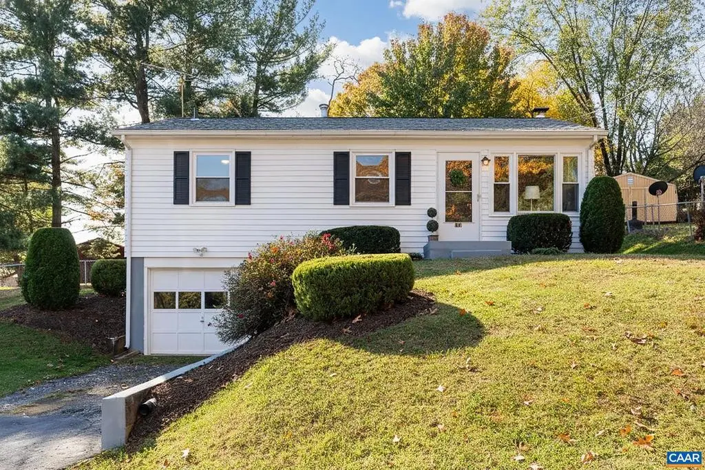 2418 W Beverley St, STAUNTON