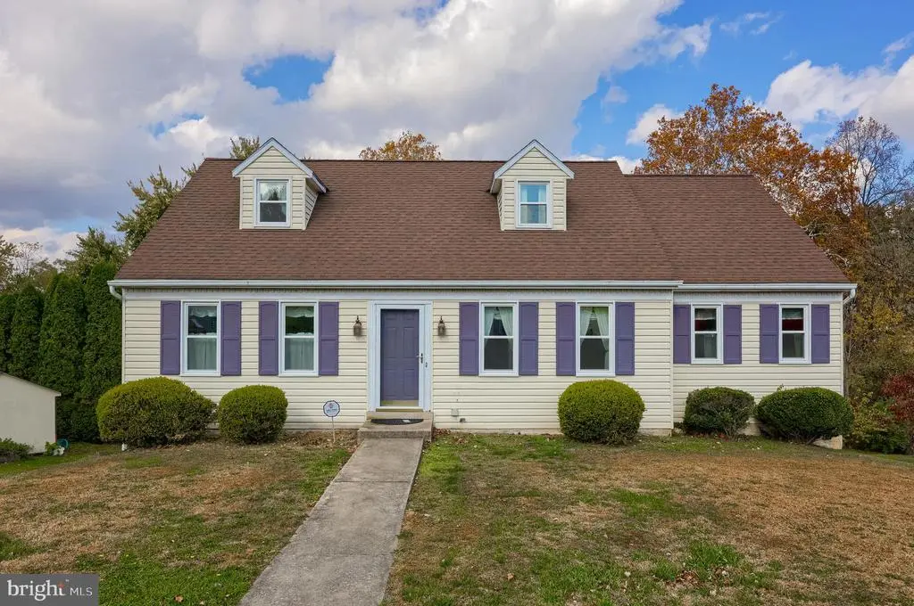 1817 Shelley Rd, LANCASTER