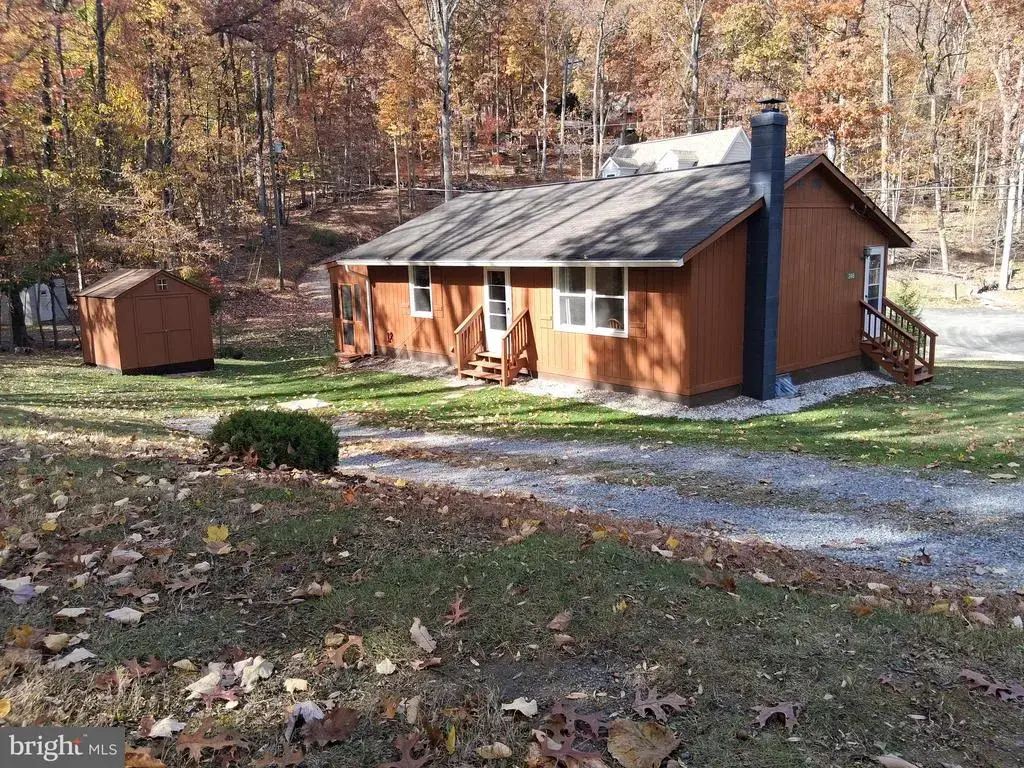 246 Laurel Ln, BLUEMONT