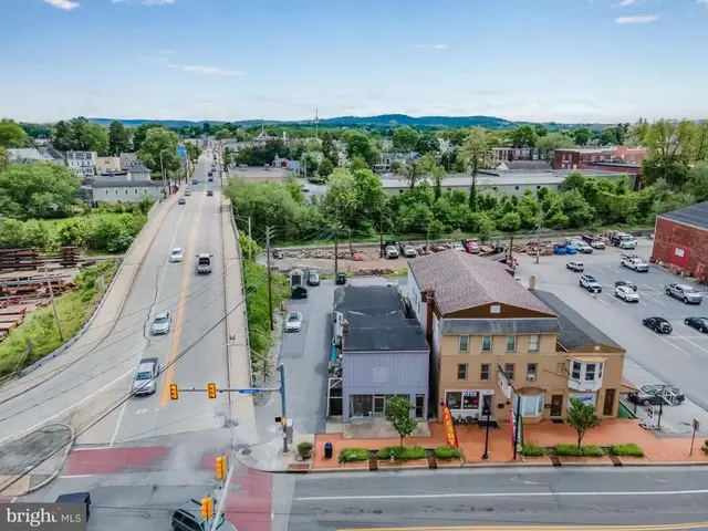 300-302 Market St, Lemoyne