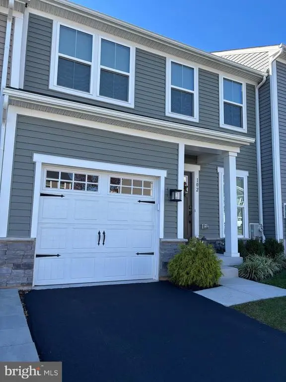 102 Sterling Dr, EAST NORRITON