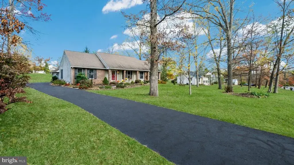 3633 Meadow Ln, CHALFONT