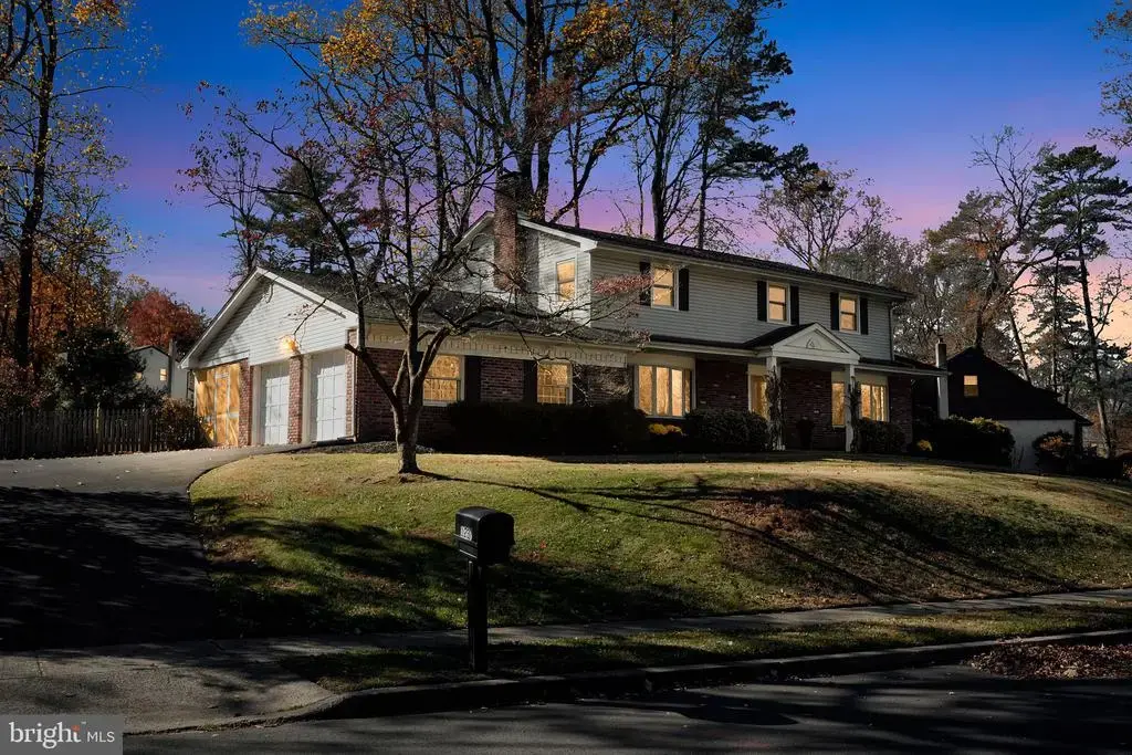 1237 University Dr, YARDLEY