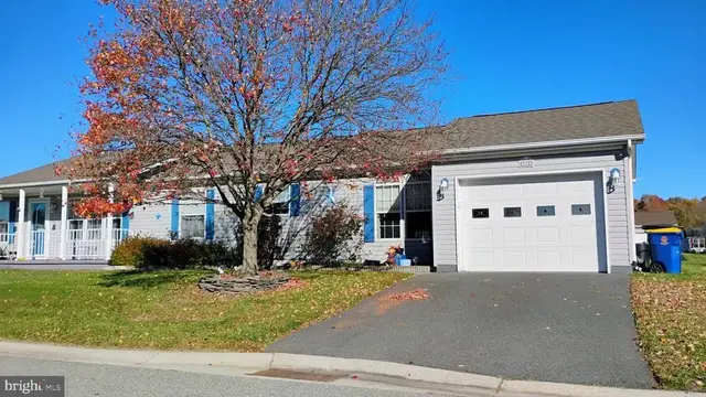 518 Weaver Dr #518, Dover