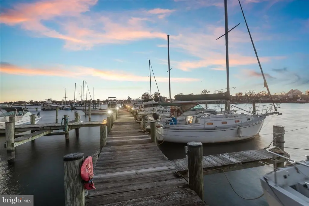 60 Dogwood Dr, Baltimore