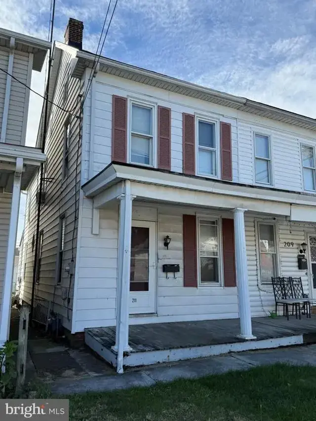 211 Fulton St, Hanover