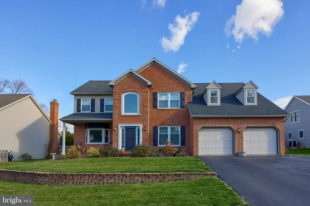 975 Martin Ave, Ephrata