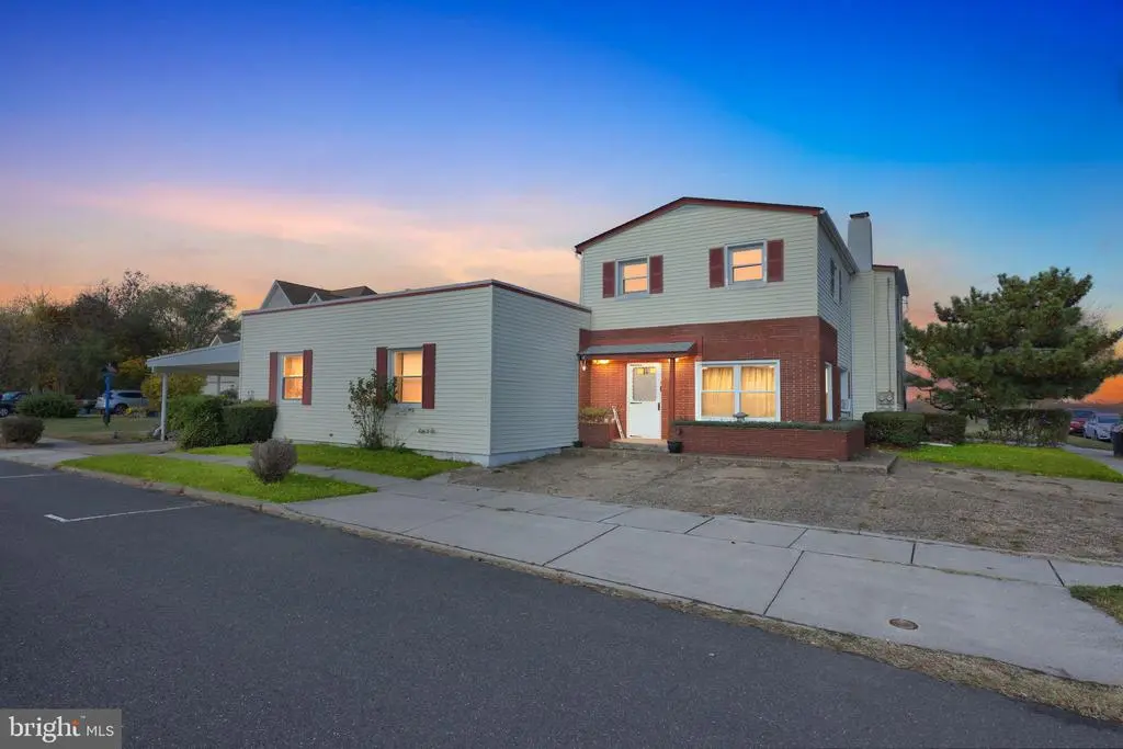 101 Main St, ROEBLING