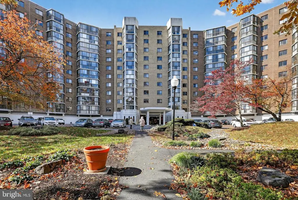 15101 Interlachen Dr #1-326, SILVER SPRING