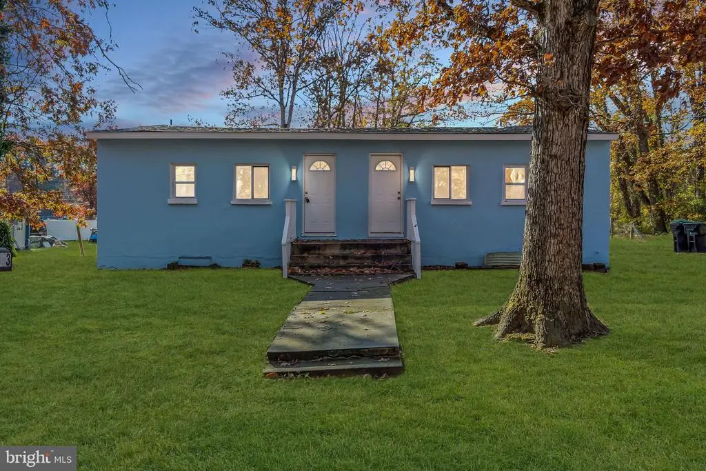 243 Camden Ave, Atco