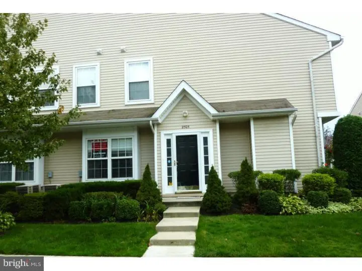 2505 Saxony Dr, Mount Laurel