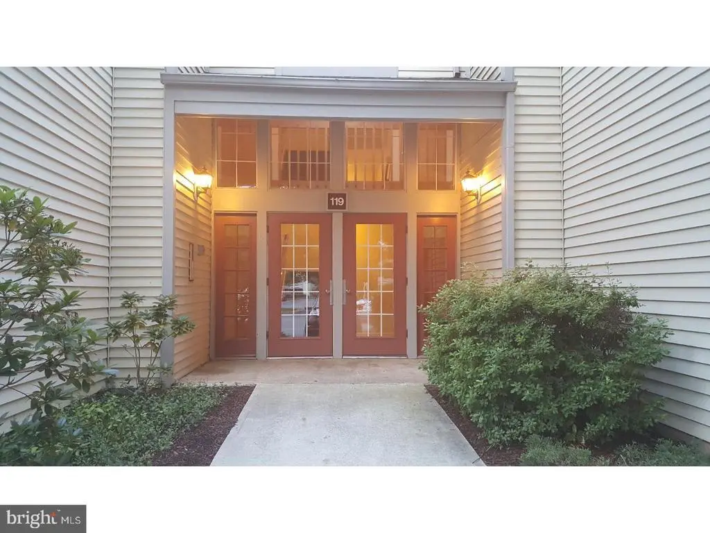 119 Acadia Ct #10, Princeton