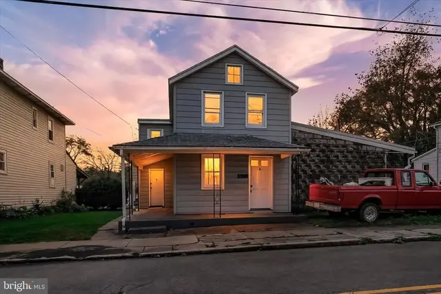 722 Jessop Pl, York