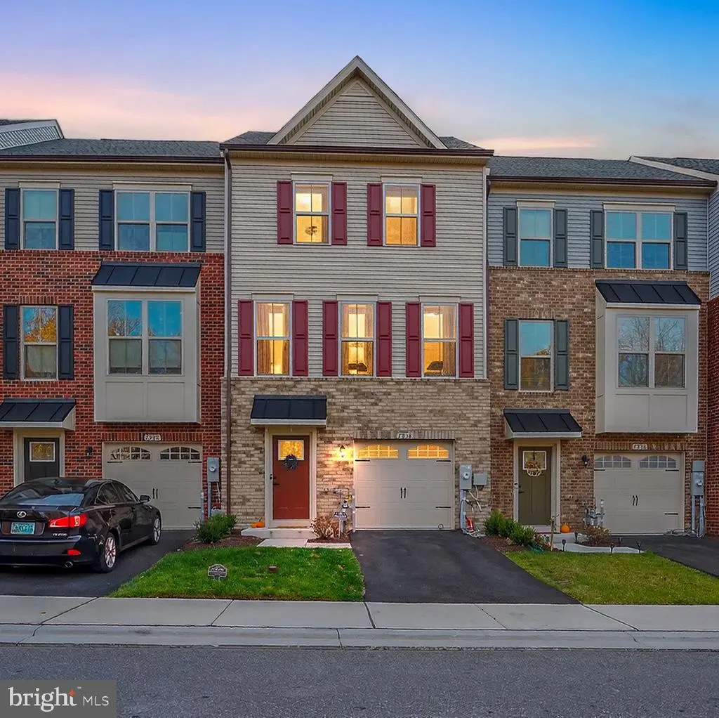 7938 Big Roundtop Rd, Hanover