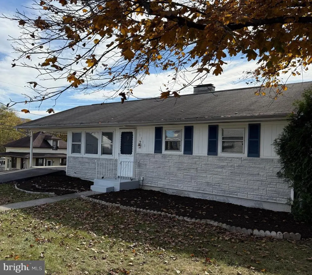 1311 E First St, Cumberland